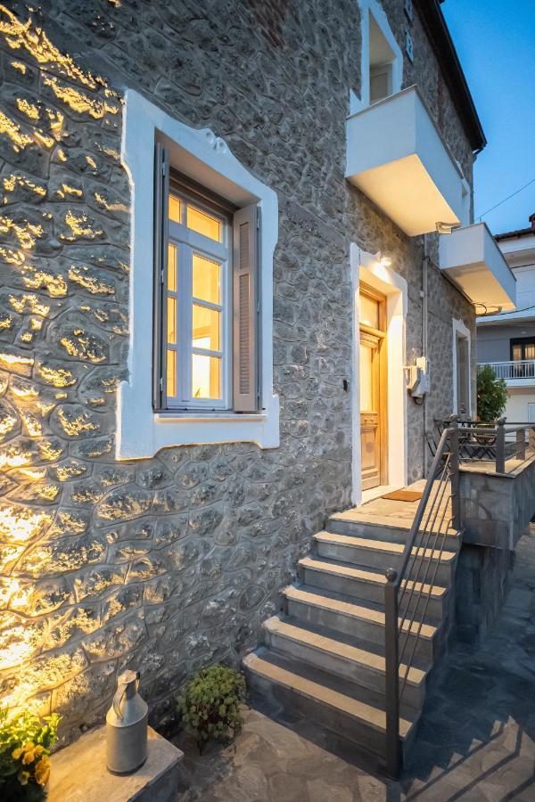 The Rock Guesthouse كالامباكا المظهر الخارجي الصورة