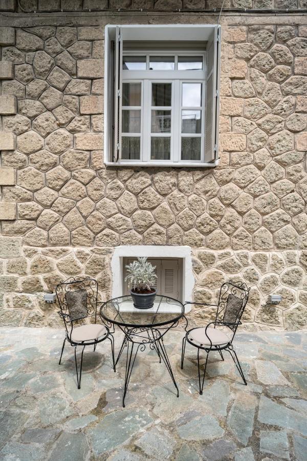 The Rock Guesthouse كالامباكا المظهر الخارجي الصورة