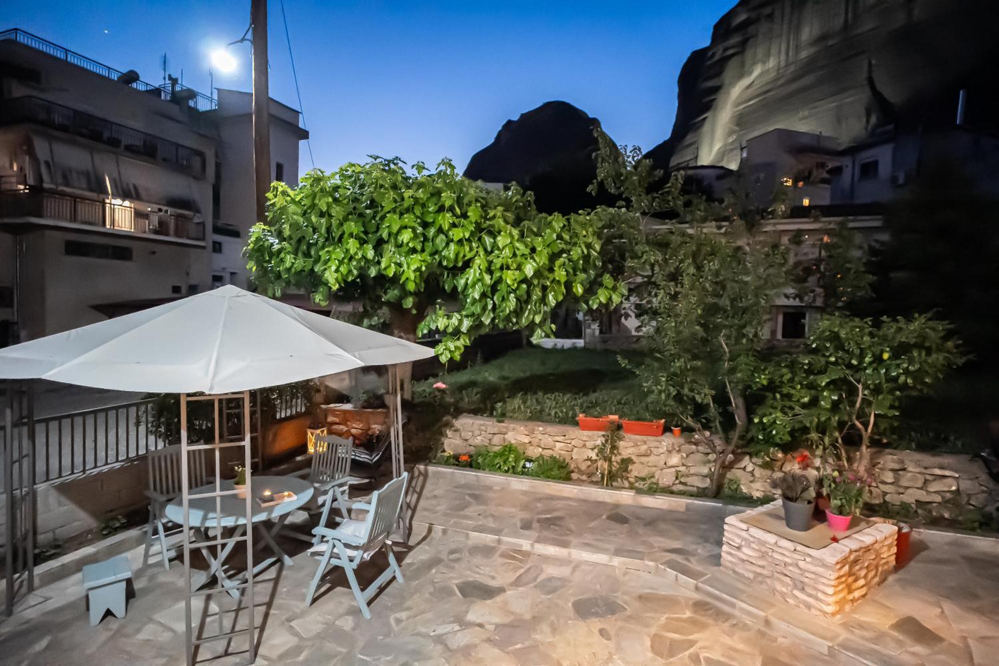 The Rock Guesthouse كالامباكا المظهر الخارجي الصورة